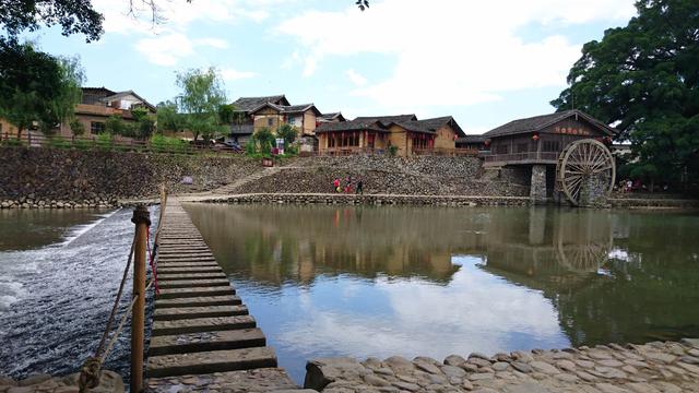 漳州云水谣旅游攻略，漳州云水谣古镇旅游（南靖土楼和云水谣一日游如何安排）