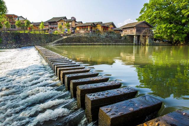 漳州云水谣旅游攻略，漳州云水谣古镇旅游（南靖土楼和云水谣一日游如何安排）