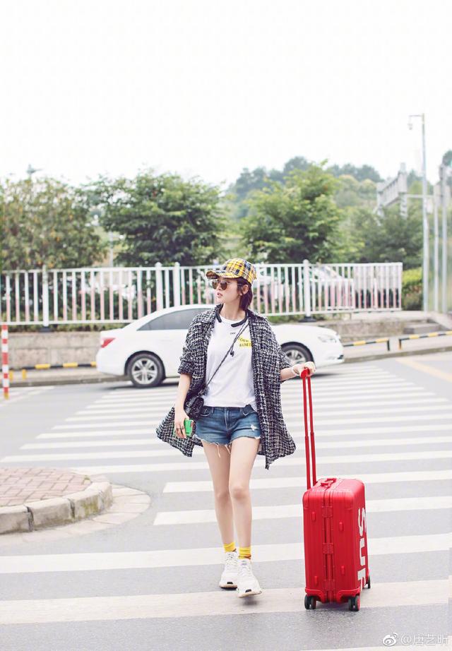 唐艺昕的真实身高，28岁唐艺昕厉害了