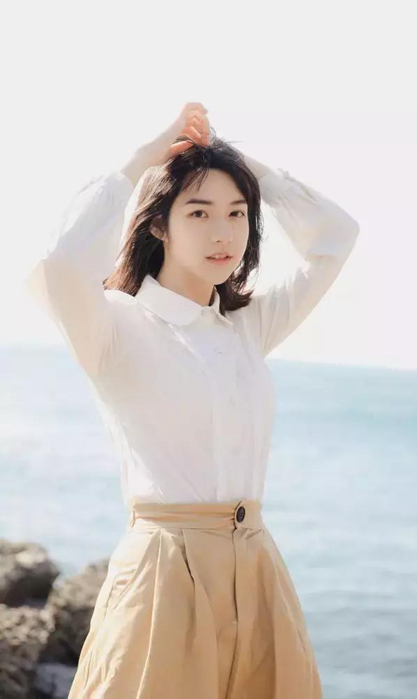 晚安的语录180809：太远容易疏远，太近容易情尽