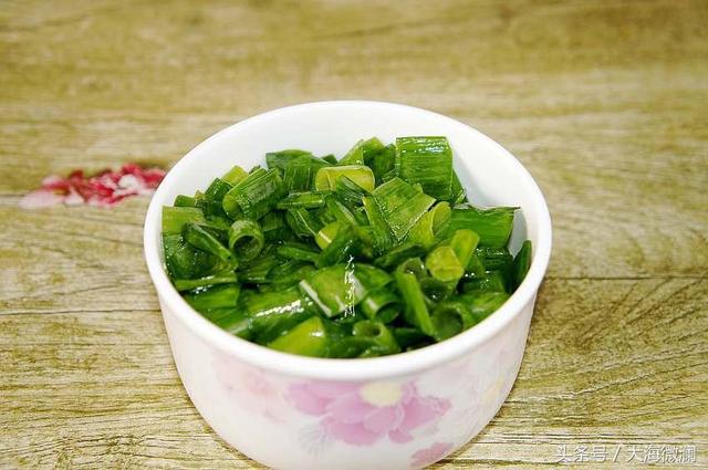 咸菜的腌制方法，腌制咸菜最简单的方法（这8道腌菜方法送你）
