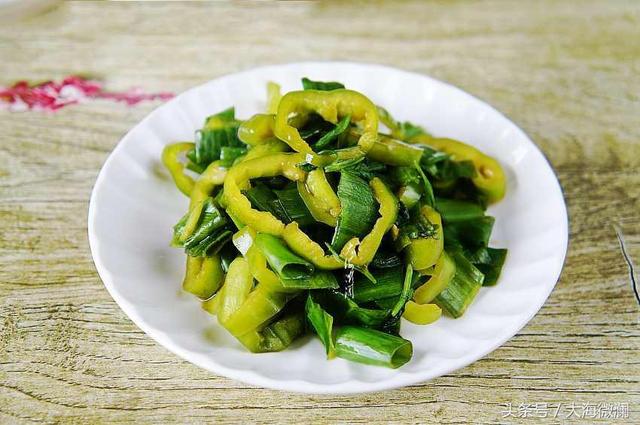 咸菜的腌制方法，腌制咸菜最简单的方法（这8道腌菜方法送你）