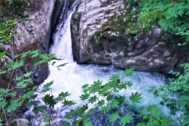 辽宁本溪大石湖老边沟风景区，老边沟和大石湖