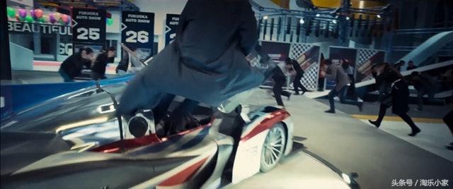 古惑仔助阵郑伊健个人演唱会，\