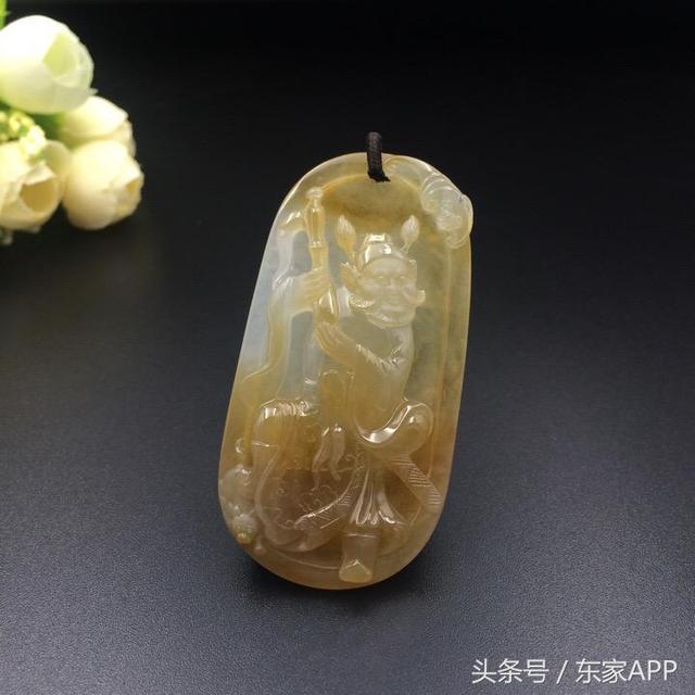 翡翠饰品的美好寓意和象征，常见翡翠饰品的寓意大全来了