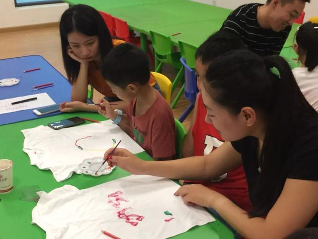 如何手工加工文化衫图案，DIY文化衫创意制作