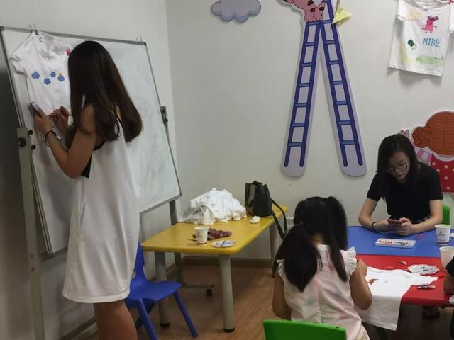 如何手工加工文化衫图案，DIY文化衫创意制作