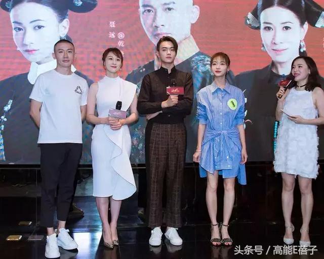 香奈儿家具品牌标志，一周造型红黑榜