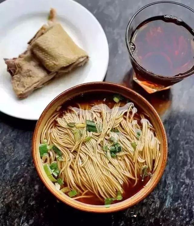 润肺营养汤面，这碗汤面润肺补铁补维C