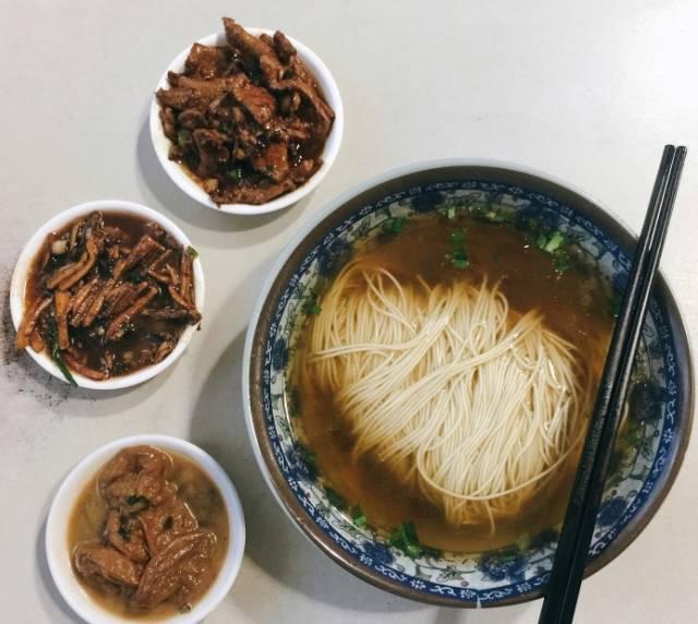 润肺营养汤面，这碗汤面润肺补铁补维C