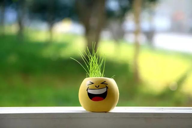 十句撩人的诗词情话，十句用来表白的诗词名句