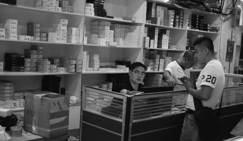 深圳手机水货市场地址，影响全国的华强北二手手机市场