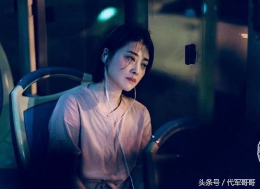 著名女演员梅婷简历，“风韵犹存”的梅婷