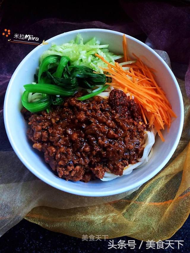 秘制炸酱面用什么酱好吃，做炸酱面关键是酱料要选对