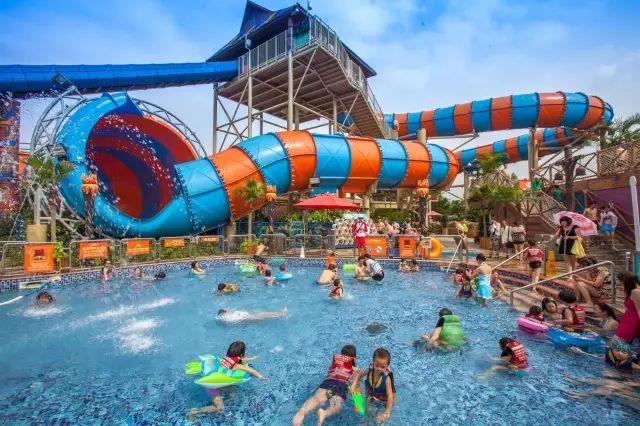 夏天去哪个水上乐园比较好，走，去水上乐园刺激一“夏”