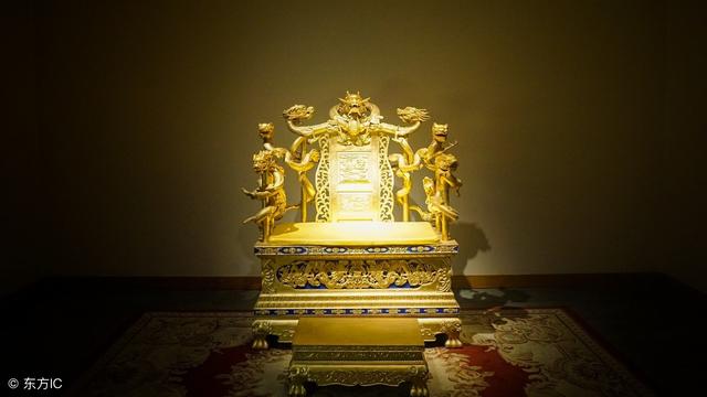 努尔哈赤怎么死的，太祖秘史中的努尔哈赤是怎么死的