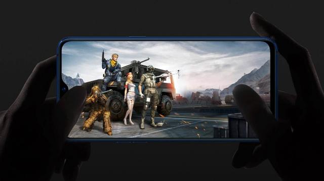 屏占比最高的手机，各大厂商旗舰手机对比（超高屏占比、1TB存储、2599元封顶）