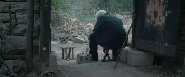 这部电影几个细节叫人细思极恐，小李子的《禁闭岛》里10个细思极恐的细节