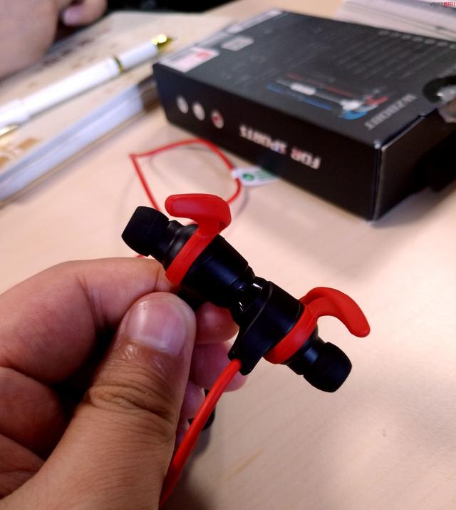 漫步者蓝牙耳机w300bt评测，入门级蓝牙耳机