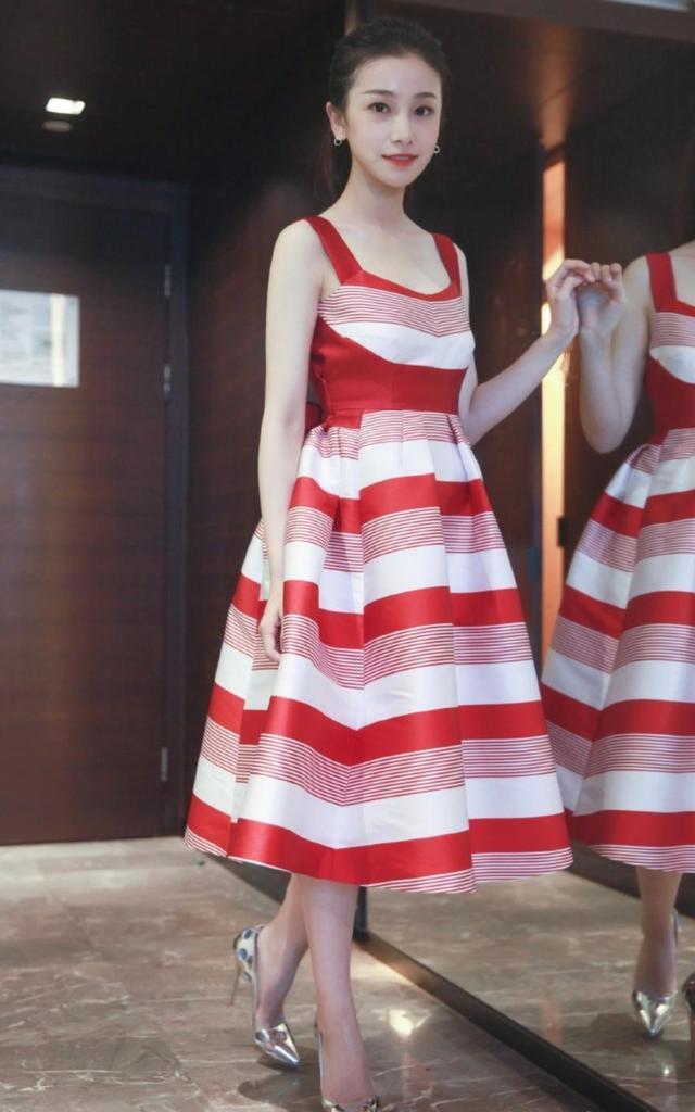 谁选的中式嫁衣最好看，最美宫女明玉令人心疼