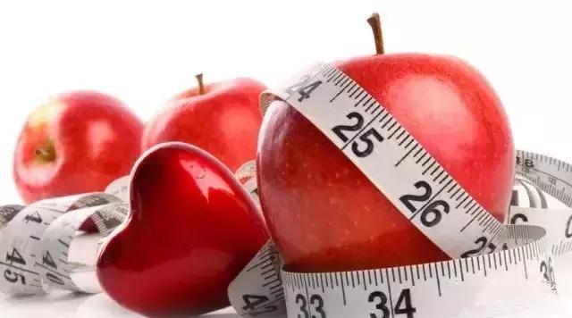 适合减脂期吃的8种水果，最减脂的水果最发胖的水果