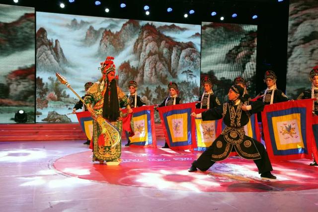 岭南戏曲节目单，大型电视戏曲节目湖波大擂台全新改版