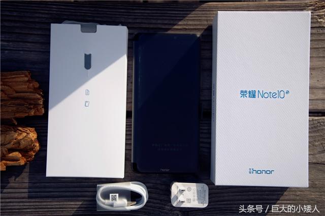 华为note10，荣耀note10深度使用体验（硬件、应用、流量<90页>）