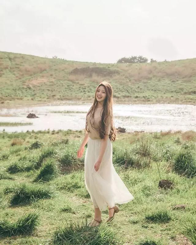 晚安的说说180831：多少情深意重，现在唯一联系是互相点赞