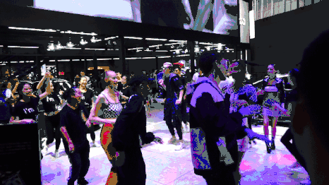 成都车展焦点，长城汽车携焕新矩阵电亮2022成都车展