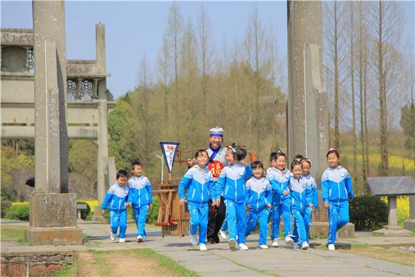 最简单的毛豆腐做法，他做的正宗安徽毛豆腐