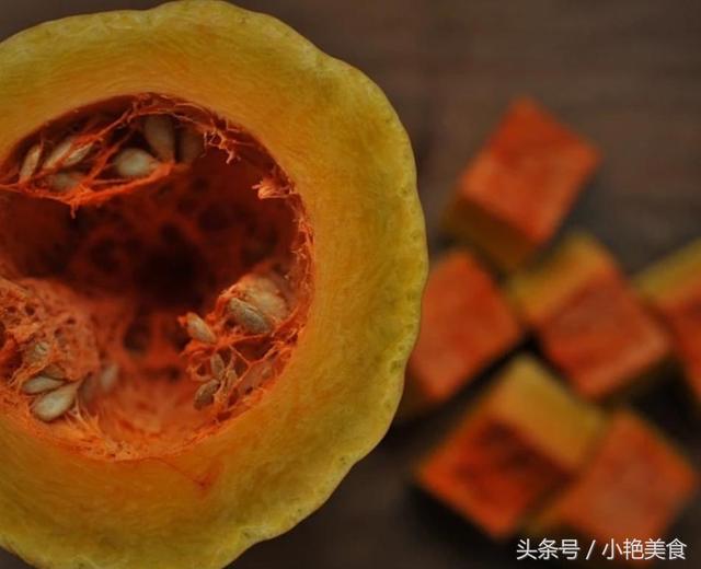 南瓜怎么蒸才好吃，蒸南瓜好吃的五种做法（蒸南瓜来个高大上的小白菜谱）