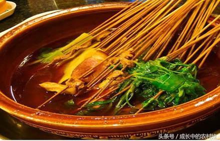 壹鼎旺冷锅串串香，成都出名的冷锅串串（贵阳隐于小巷支些勒好吃小店）
