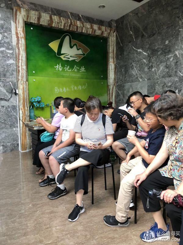 情人节送女生什么年年過節，最好的情人節的禮物到底是什麼？