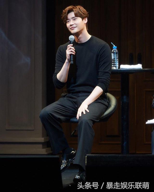 李钟硕什么时候可以服兵役，即将入伍的李钟硕