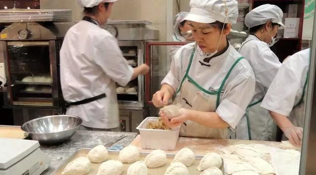 北京什么工作轻松工资一个月2万，这些工作可以轻松月薪过万