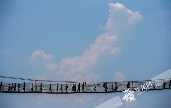 重庆万盛旅游景点有哪些好玩的，重庆旅游打卡必去景点