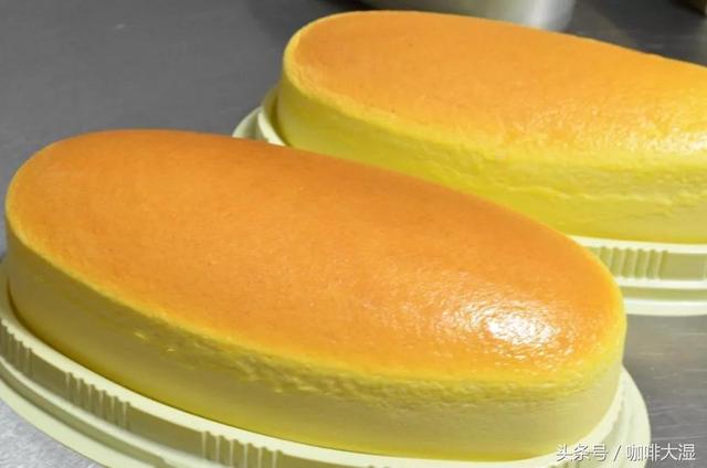 超级好吃的重磅芝士蛋糕入口即化，入口即化的冰牛奶芝士蛋糕