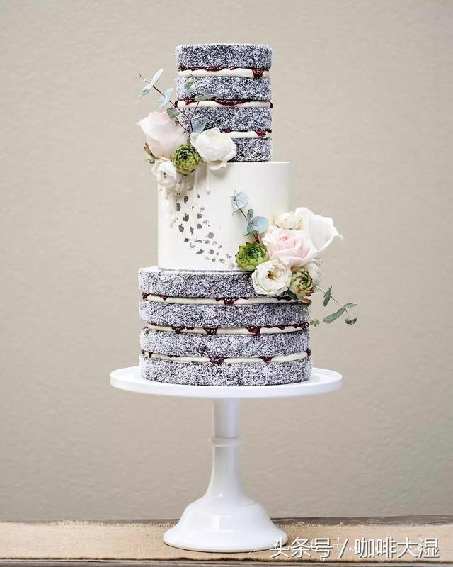 超级好吃的重磅芝士蛋糕入口即化，入口即化的冰牛奶芝士蛋糕