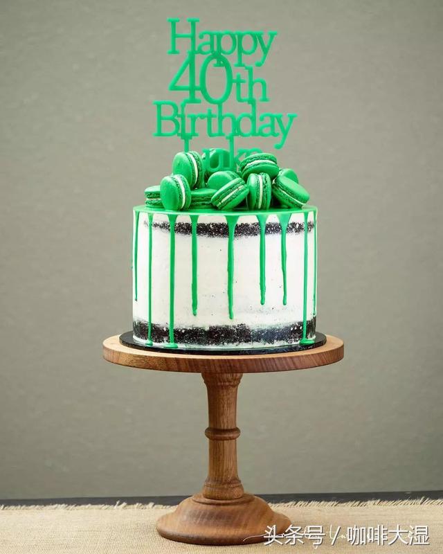 超级好吃的重磅芝士蛋糕入口即化，入口即化的冰牛奶芝士蛋糕