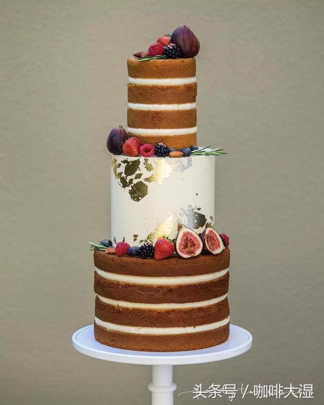 超级好吃的重磅芝士蛋糕入口即化，入口即化的冰牛奶芝士蛋糕