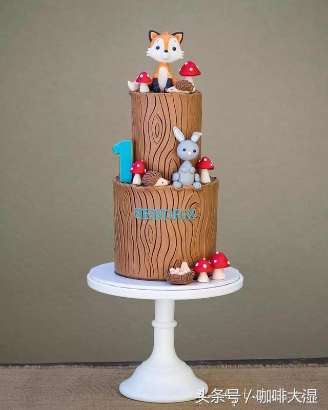 超级好吃的重磅芝士蛋糕入口即化，入口即化的冰牛奶芝士蛋糕