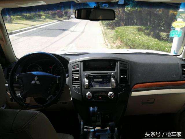 10款帕杰罗v93真实评测，3.0机械增压+超选四驱