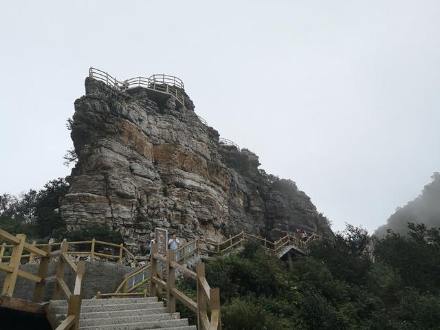 河北白石山旅游攻略图，北京周边旅游攻略之北方第一奇山