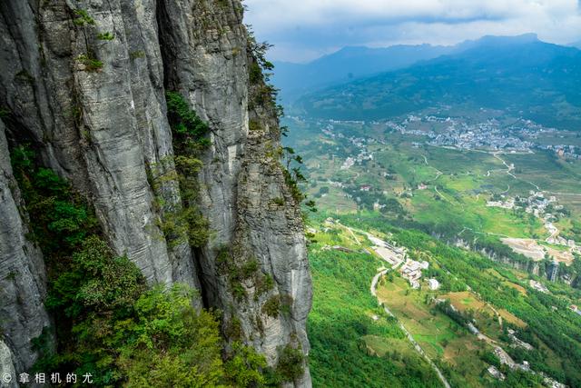 恩施大峡谷景区介绍，恩施大峡谷景点介绍游记（恩施大峡谷是此生必去地方之一）