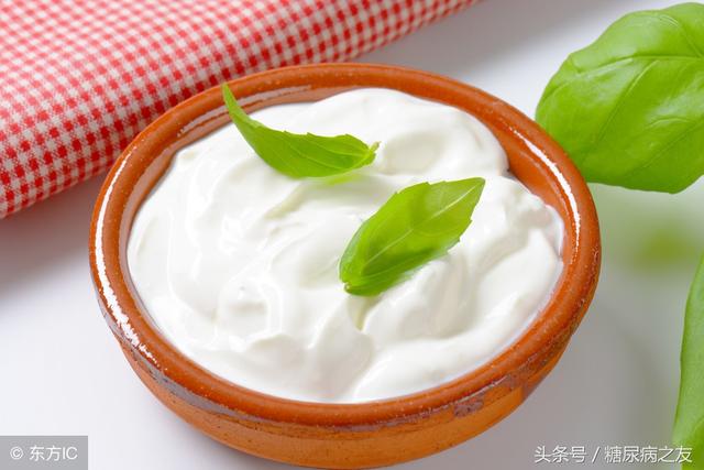 糖尿病能吃鸡蛋糕吗(糖尿病能吃鸡蛋吗?一天多少个)