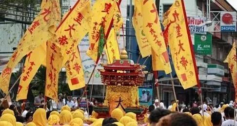 泰国的水灯节是什么，空前浪漫的泰国水灯节要来了