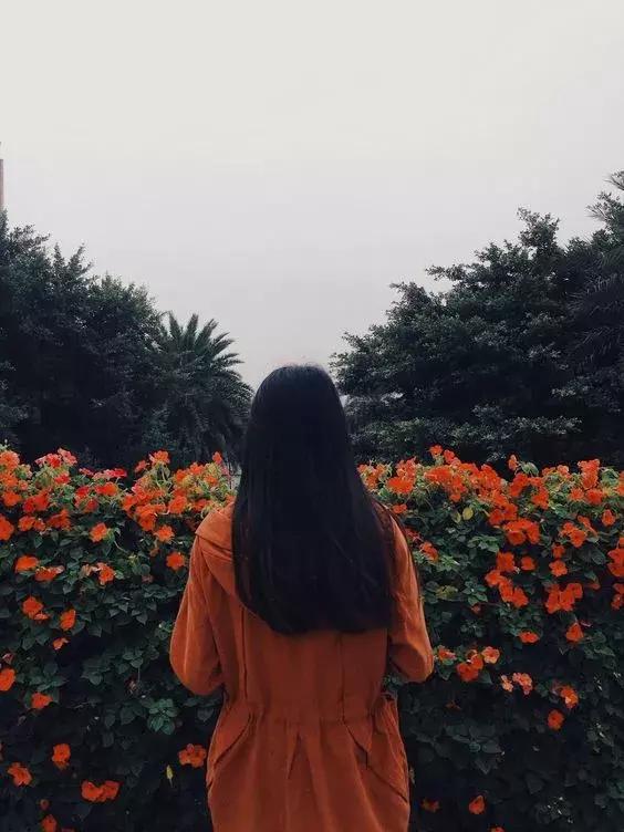 晚安语180922：安全感是尘埃落定的安稳，是不离不弃的笃信