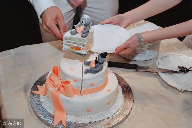 翻糖蛋糕好吃吗，翻糖蛋糕味道怎么样