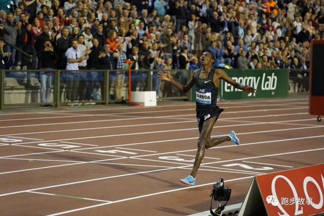 1500米世界纪录，三人跑进历代前十（1500米比赛最新纪录）