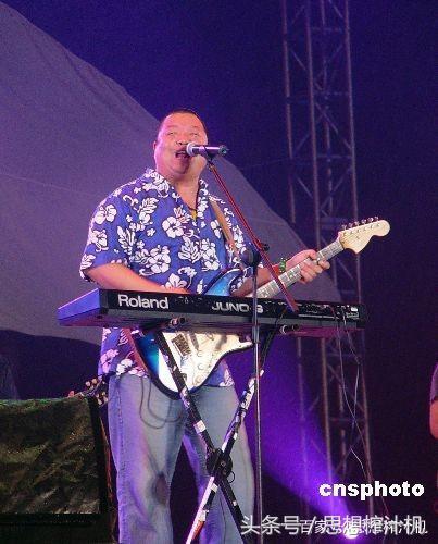 摇滚歌手臧天朔简介，摇滚涉黑臧天朔